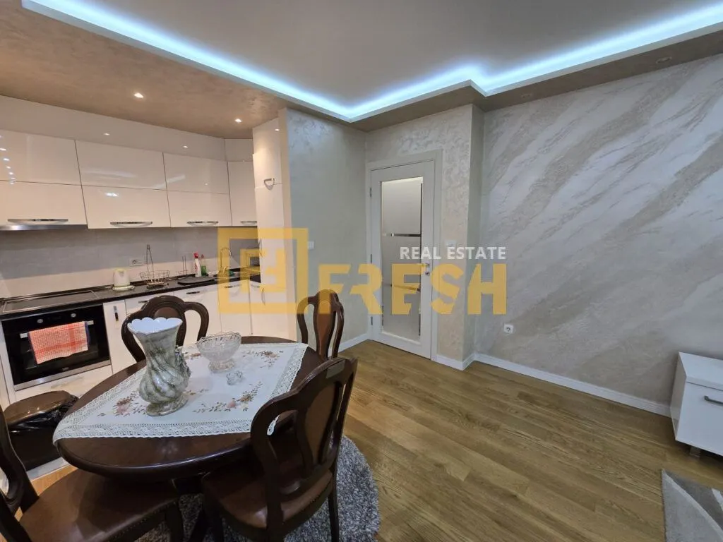 Izdavanje, jednosoban stan, 49m², City Kvart, Podgorica
