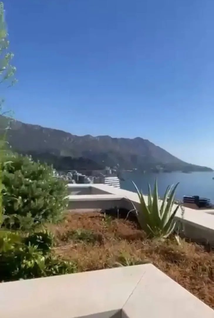 Sale, two bedroom apartment, 109m², Bečići, Budva