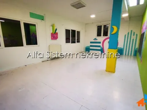 Izdavanje, kuća, 520m², Voždovac Sve Podlokacije, Beograd - image 1