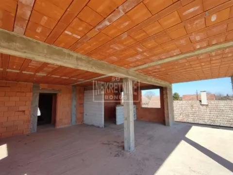 Prodaja, kuća, 505m², Novo Selo, Subotica - image 6