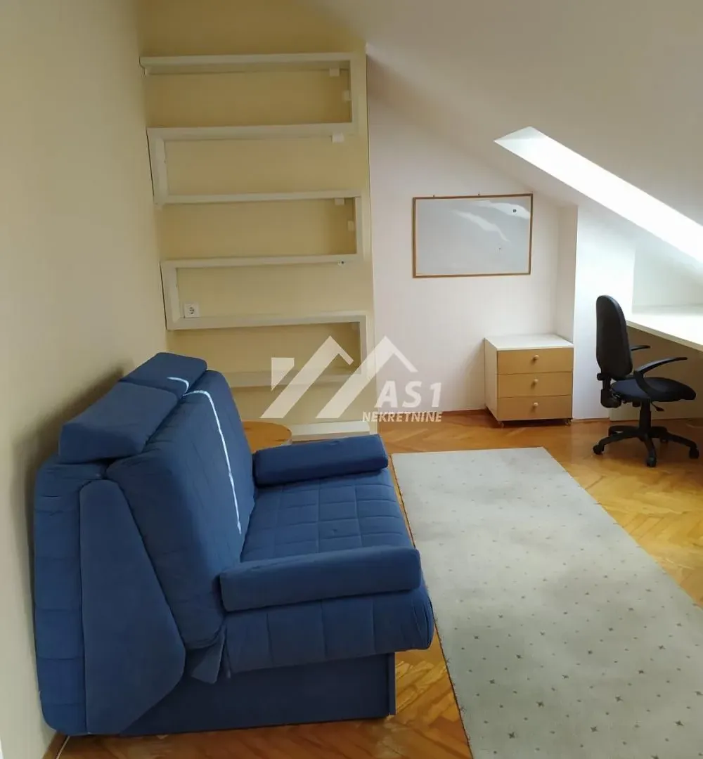 Rent, apartment, 130m², Grbavica, Novi Sad Sve Podlokacije
