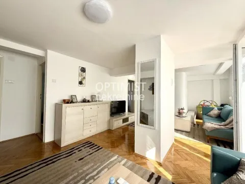 Rent, three bedroom apartment, 76m², Botanička Bašta, Palilula Sve Podlokacije - image 4