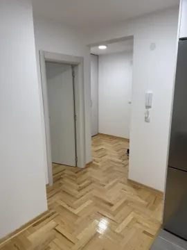 Izdavanje, dvosoban stan, 55m², Cvetkova Pijaca, Zvezdara Sve Podlokacije - image 5