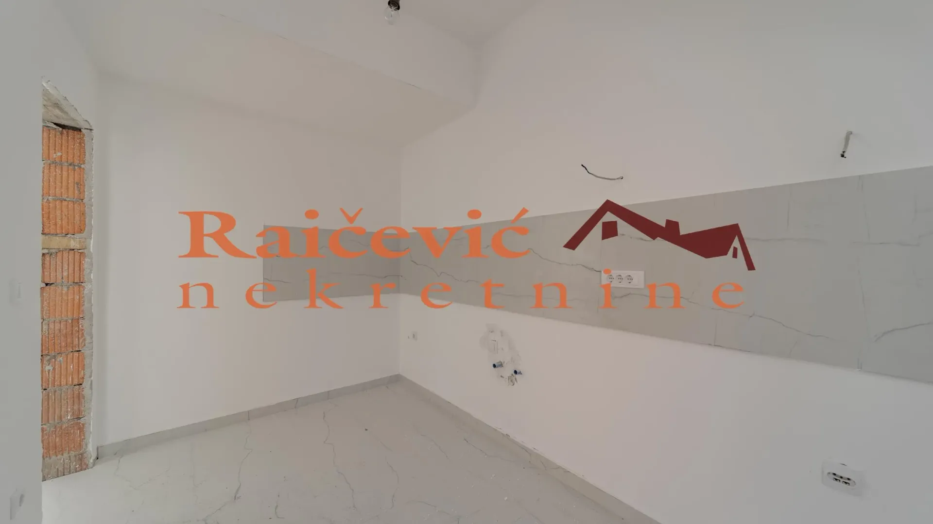 Prodaja, trosoban stan, 80m², Grocka, Beograd