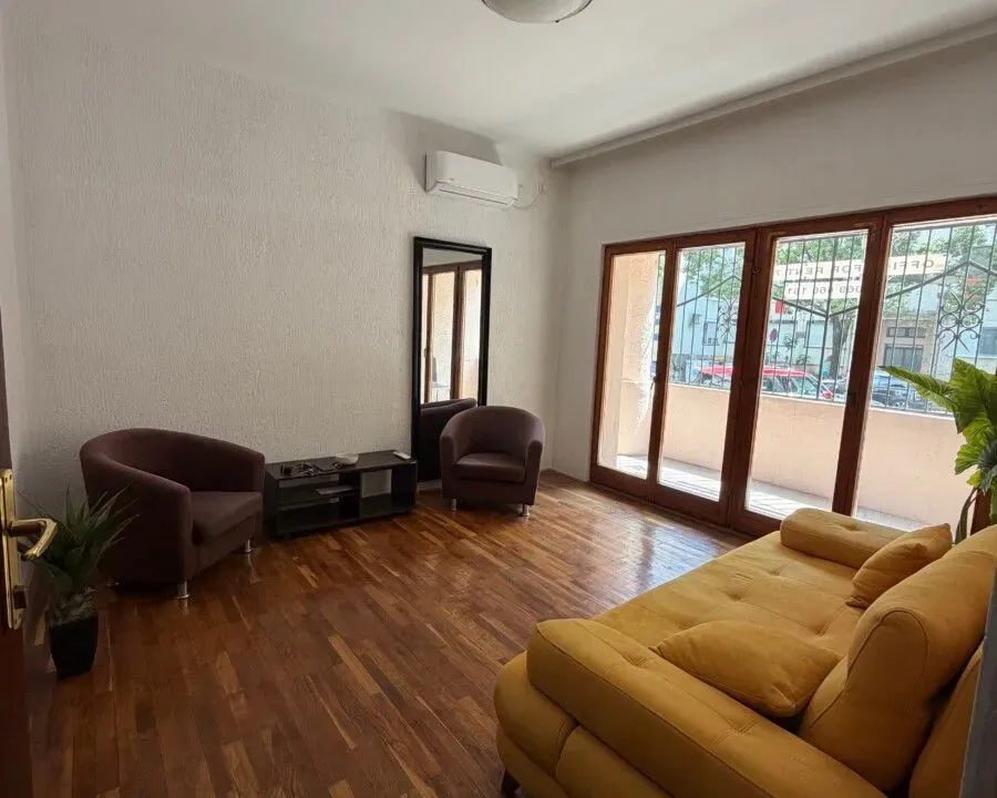 Rent, apartment, 70m², Centar, Podgorica