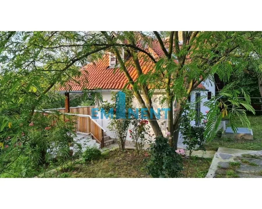 Prodaja, kuća, 172m², Krčedin, Inđija