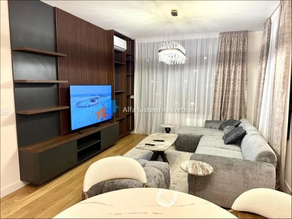 Rent, three bedroom apartment, 76m², Savski Venac, Beograd