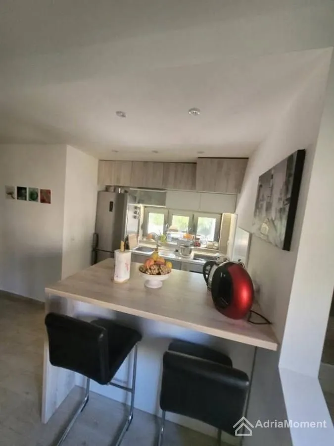 Sale, house, 175m², Utjeha, Bar