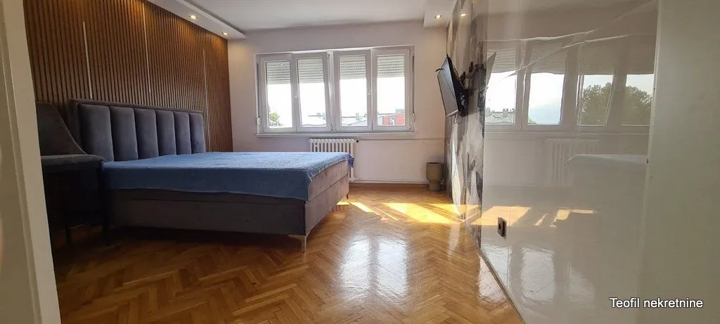 Rent, studio apartment, 22m², Kalenić Pijaca, Vračar Sve Podlokacije