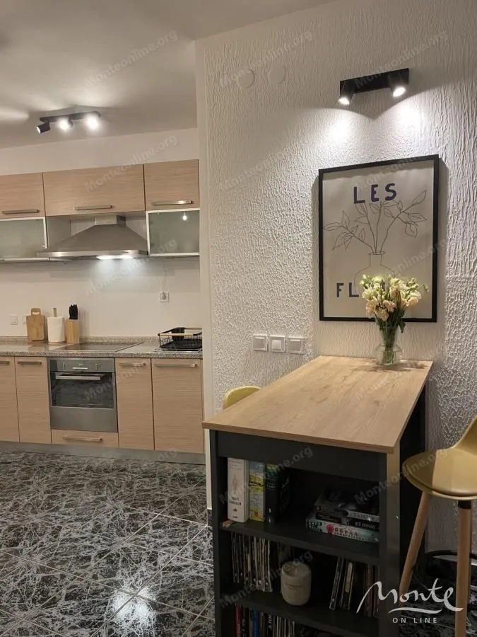 Sale, two bedroom apartment, 68m², Babin Do, Budva