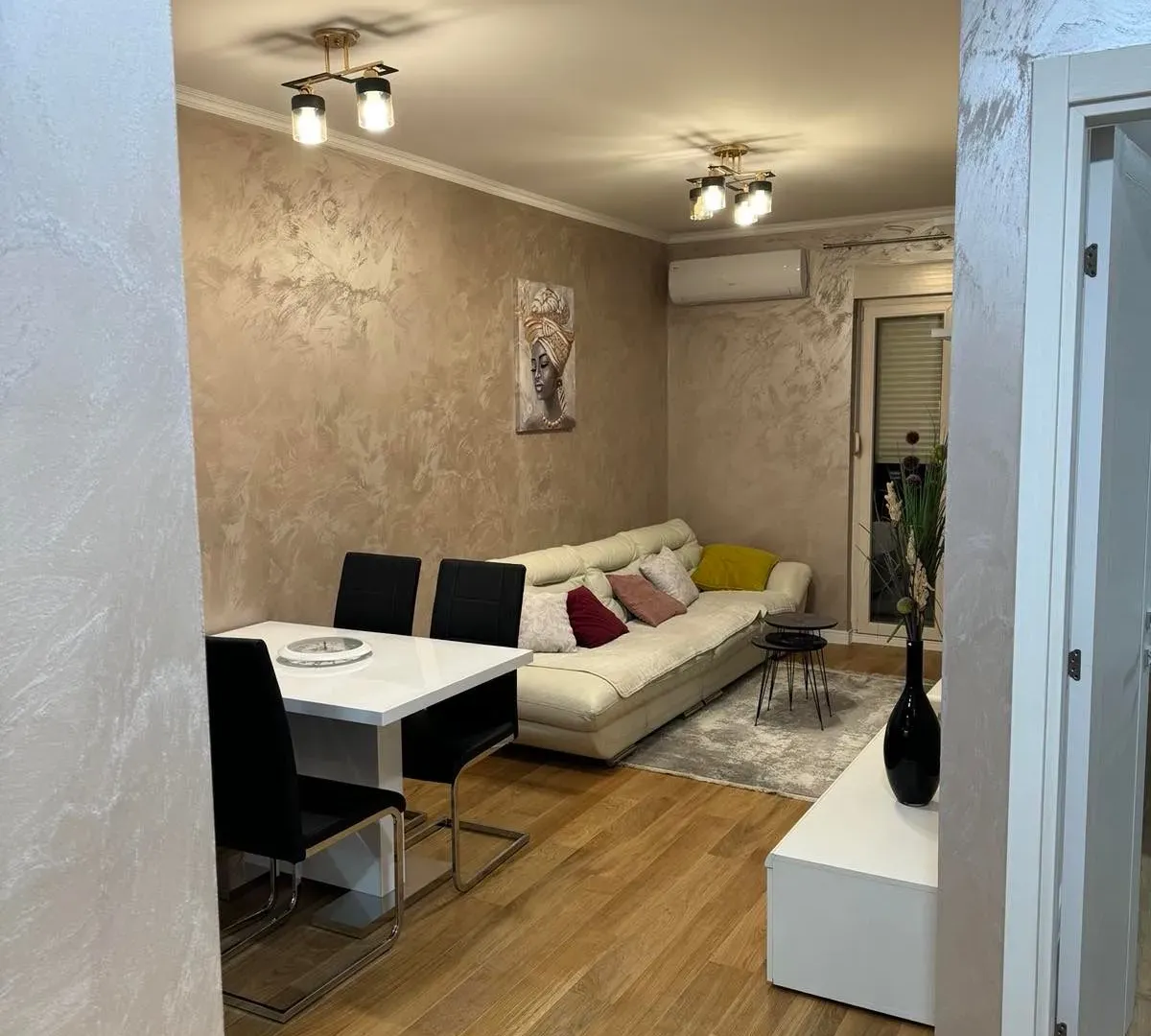 Rent, one bedroom apartment, 40m², Central Point, Podgorica