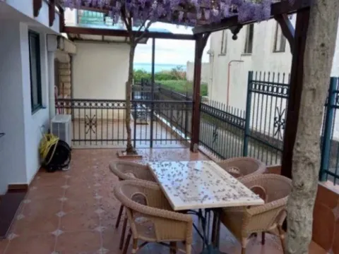 Sale, three bedroom apartment, 150m², Sveti Stefan, Budva - image 2