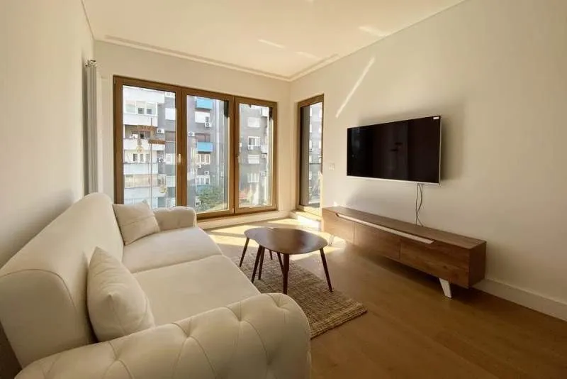 Rent, two bedroom apartment, 61m², Savski Venac, Beograd