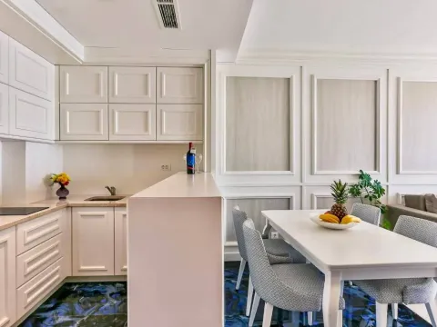 Prodaja, dvosoban stan, 75m², Rafailovići, Budva - image 1