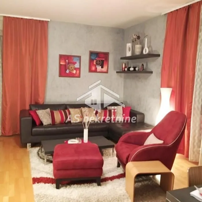 Izdavanje, dvosoban stan, 70m², Novi Beograd Sve Podlokacije, Beograd