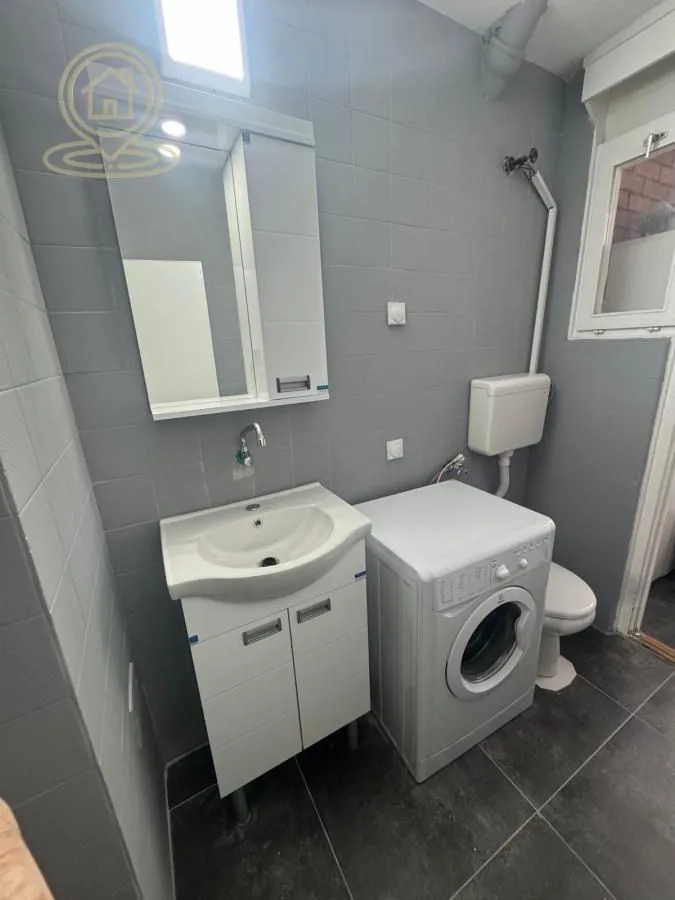 Rent, three bedroom apartment, 95m², Medijana, Niš