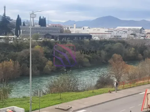 Prodaja, trosoban stan, 91m², Krivi Most, Podgorica - image 1