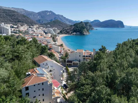 Sale, two bedroom apartment, 81m², Petrovac, Budva - image 19