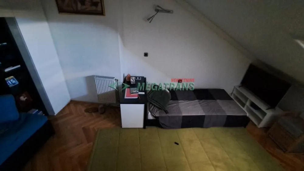 Izdavanje, četvorosoban stan, 112m², Grbavica, Novi Sad Sve Podlokacije