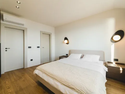 Sale, house, 197m², Reževići, Budva - image 19