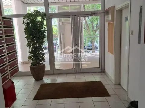 Rent, two bedroom apartment, 65m², Novi Beograd Sve Podlokacije, Beograd - image 17