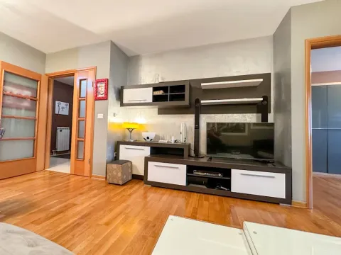 Rent, three bedroom apartment, 105m², Preko Morače, Podgorica - image 4