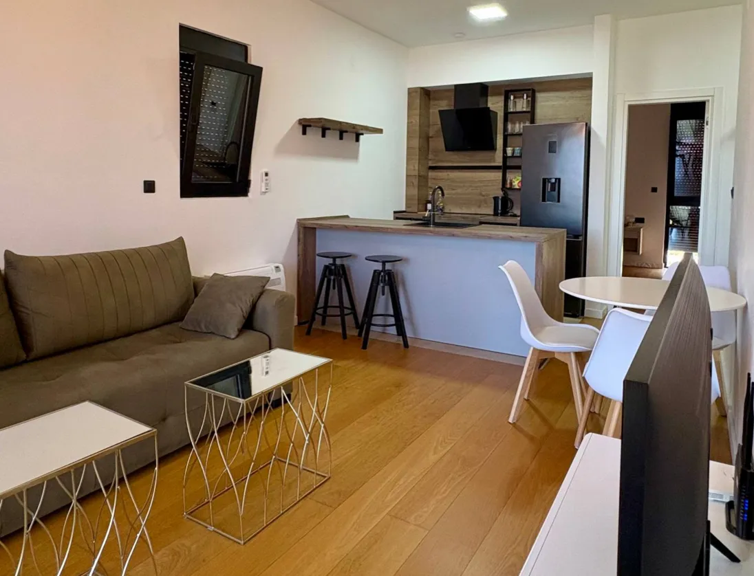 Rent, one bedroom apartment, 47m², Donja Lastva, Tivat