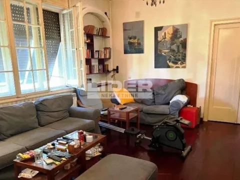Sale, apartment, 130m², Skadarlija, Beograd