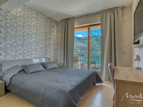 Prodaja, dvosoban stan, 106m², Dobrota, Kotor - image 7