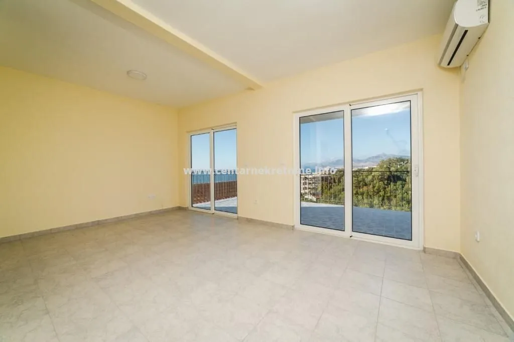 Sale, house, 195m², Utjeha, Bar