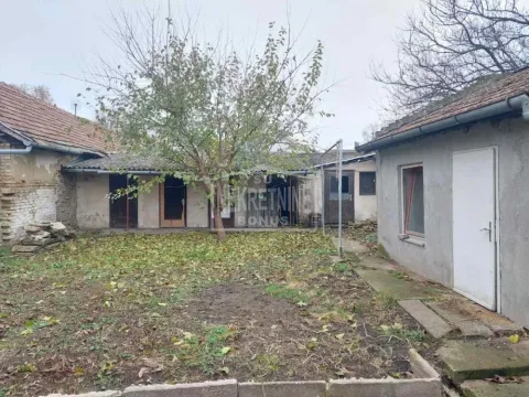 Prodaja, kuća, 71m², Novo Selo, Subotica - image 11