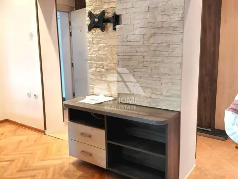 Sale, three bedroom apartment, 66m², Zvezdara Sve Podlokacije, Beograd - image 5