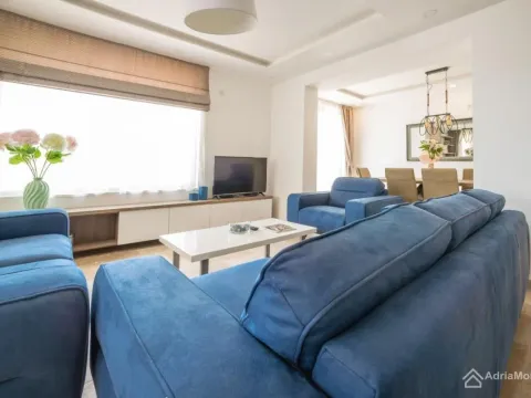 Sale, house, 170m², Bečići, Budva - image 3