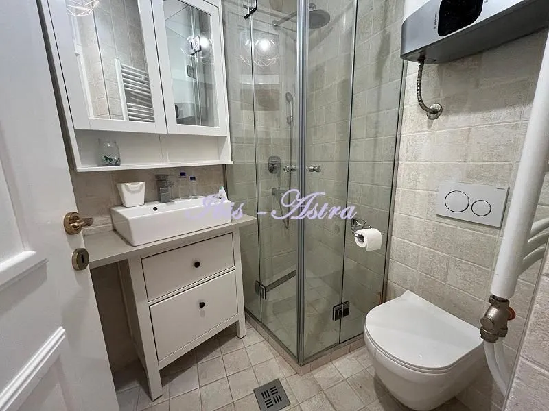 Rent, apartment, 120m², Kalenić Pijaca, Vračar Sve Podlokacije