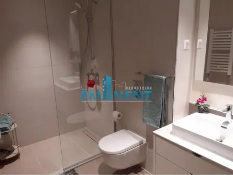 Izdavanje, trosoban stan, 68m², Savski Venac, Beograd - image 6