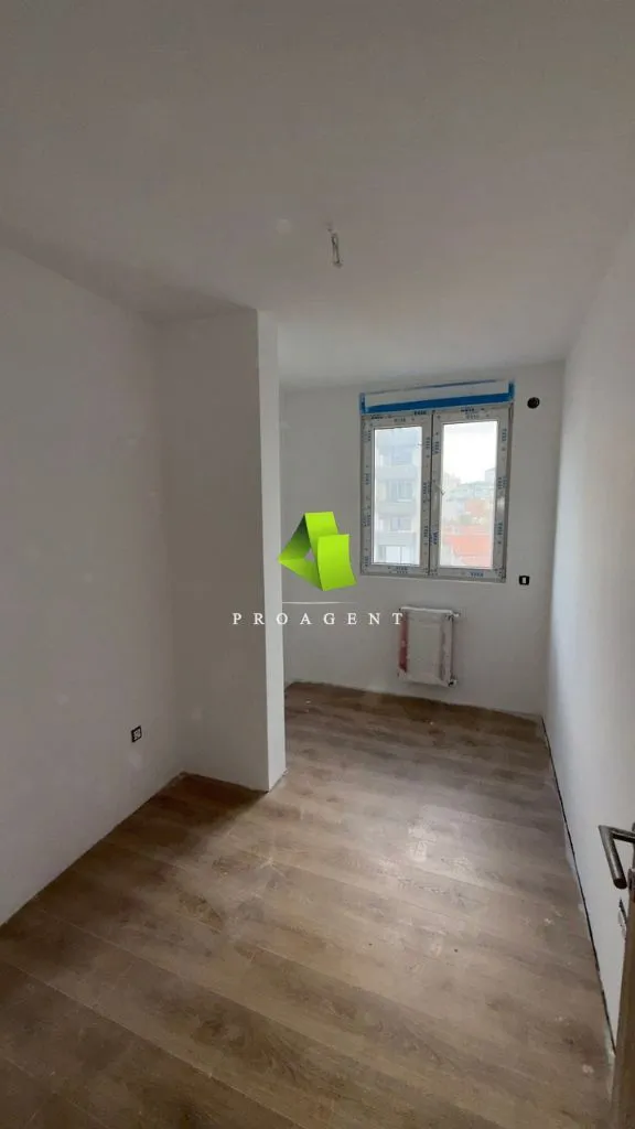 Prodaja, trosoban stan, 72m², Medijana, Niš