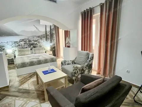 Prodaja, poslovni prostor, 320m², Kotor, Crna Gora - image 12
