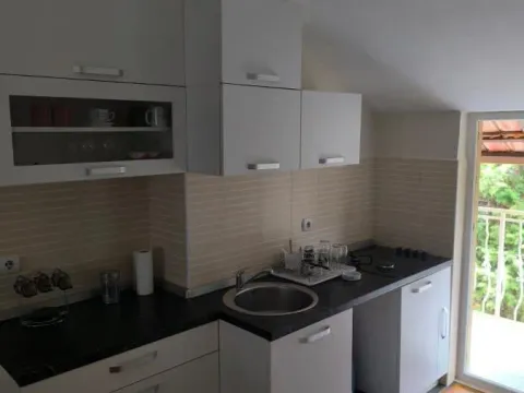 Izdavanje, dvosoban stan, 65m², Pantelej, Niš - image 11