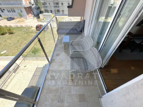 Prodaja, trosoban stan, 100m², 1 maj, Podgorica - image 18