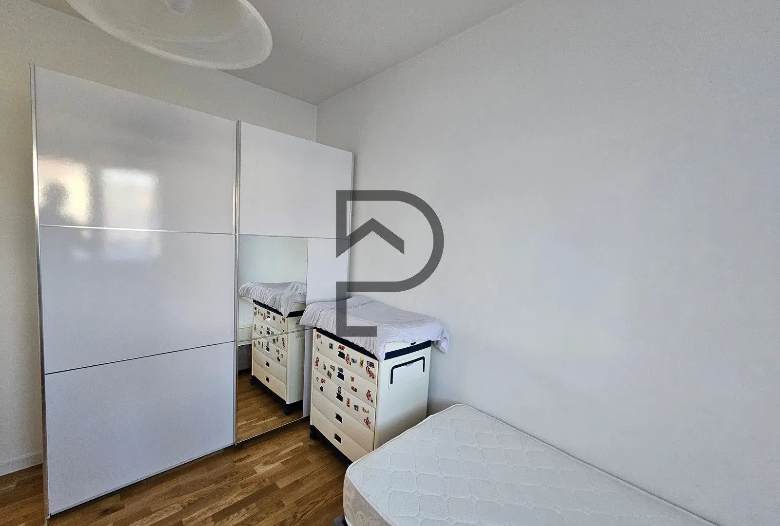Rent, two bedroom apartment, 100m², Dalmatinska ulica, Podgorica