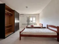 Rent, house, 200m², Tološi, Podgorica - image 11