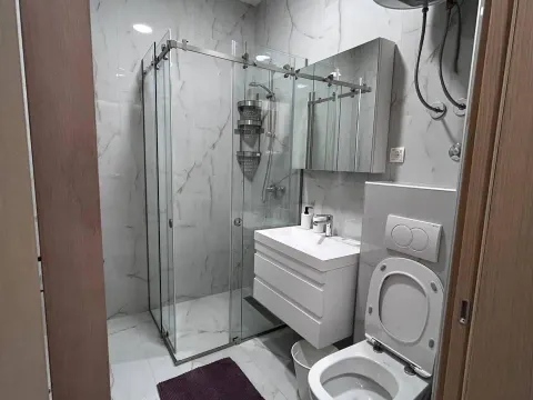 Rent, one bedroom apartment, 54m², Lastva Grbaljska, Kotor - image 4
