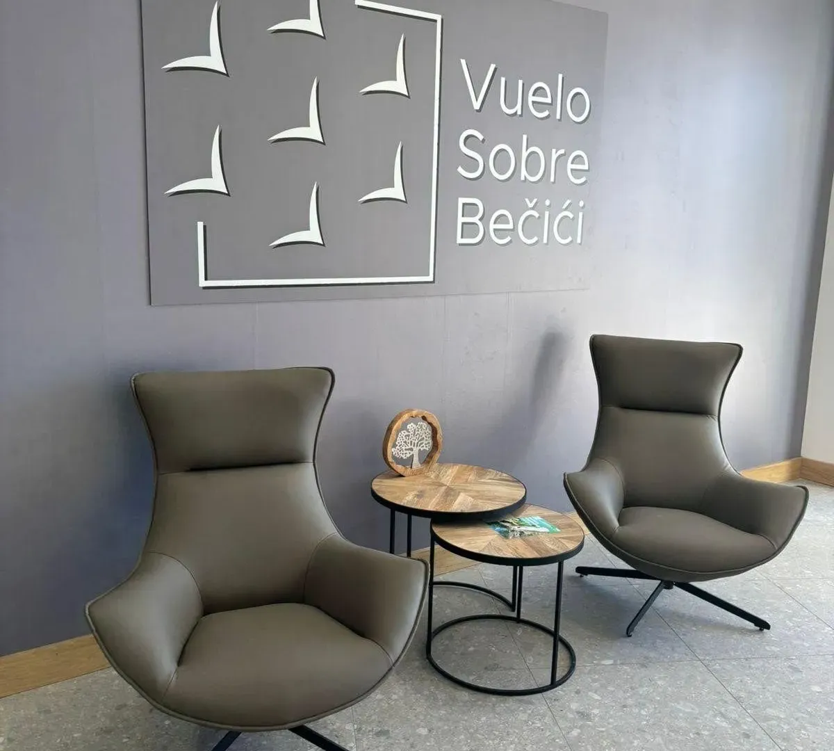 Sale, one bedroom apartment, 69m², Bečići, Budva