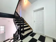 Rent, house, 390m², Zagorič, Podgorica - image 23