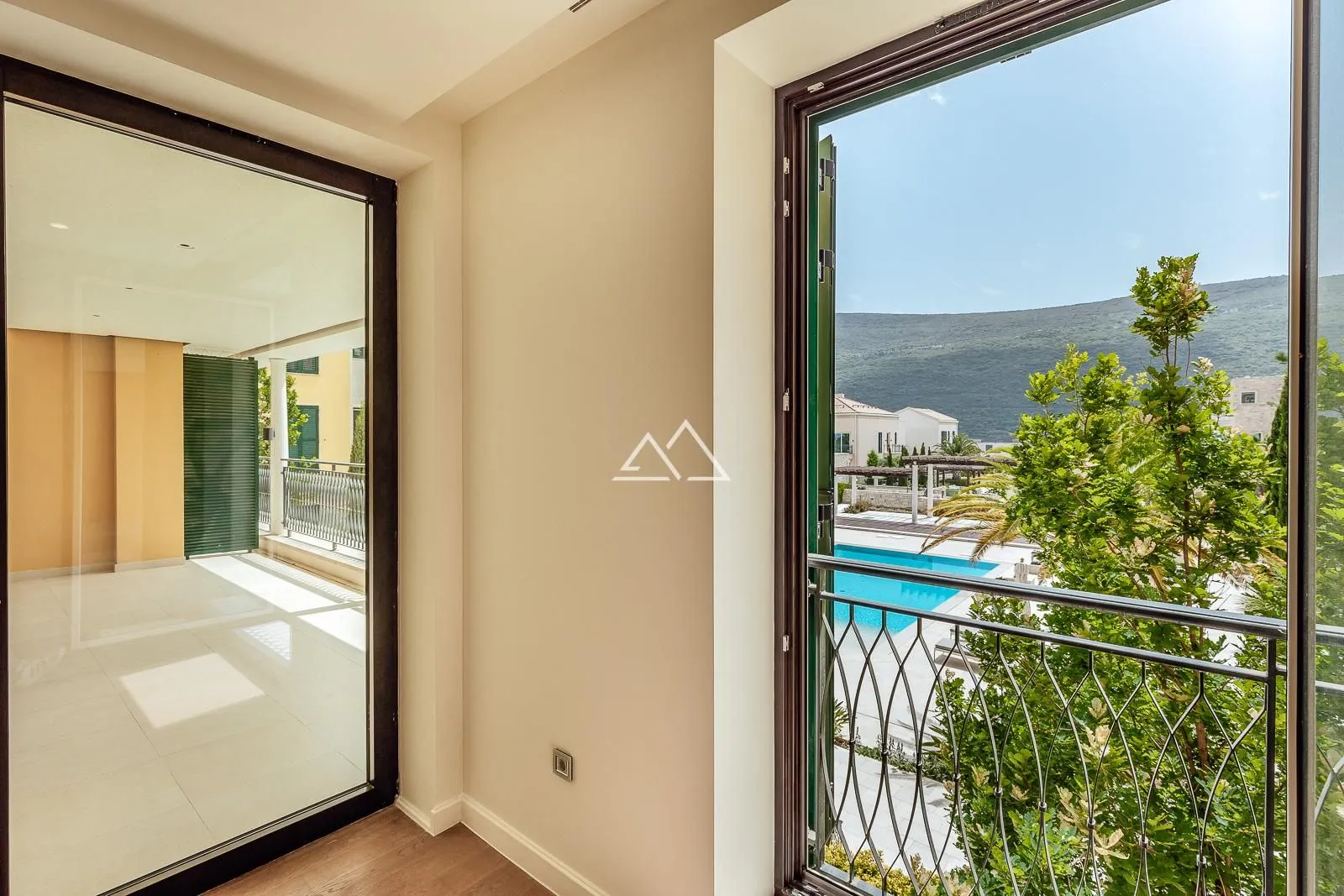 Prodaja, dvosoban stan, 171m², Portonovi, Herceg Novi