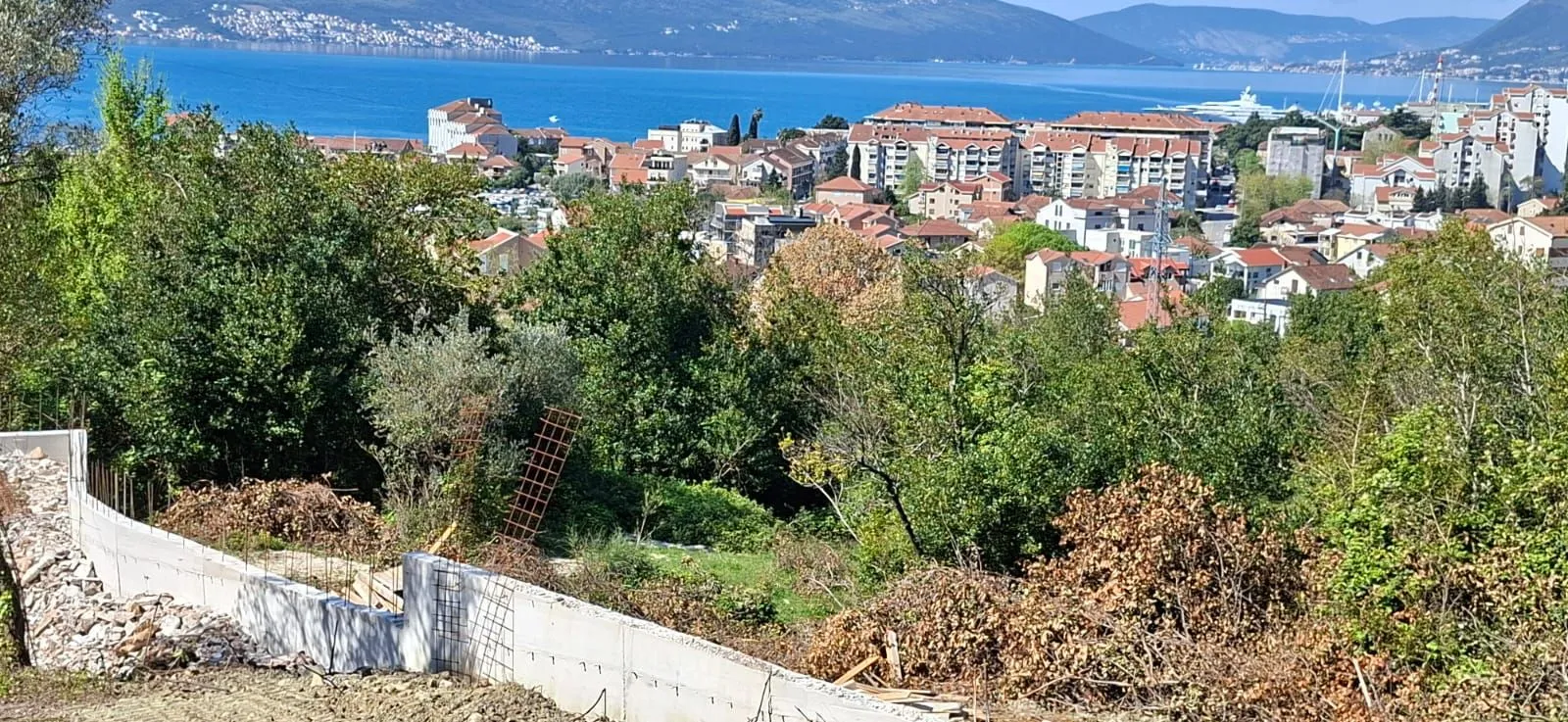 Prodaja, plac, 736m², Kalimanj, Tivat