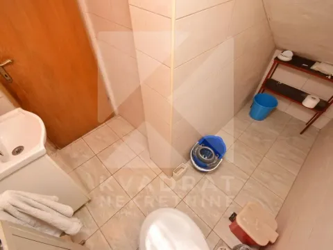 Rent, house, 230m², Zagorič, Podgorica - image 20