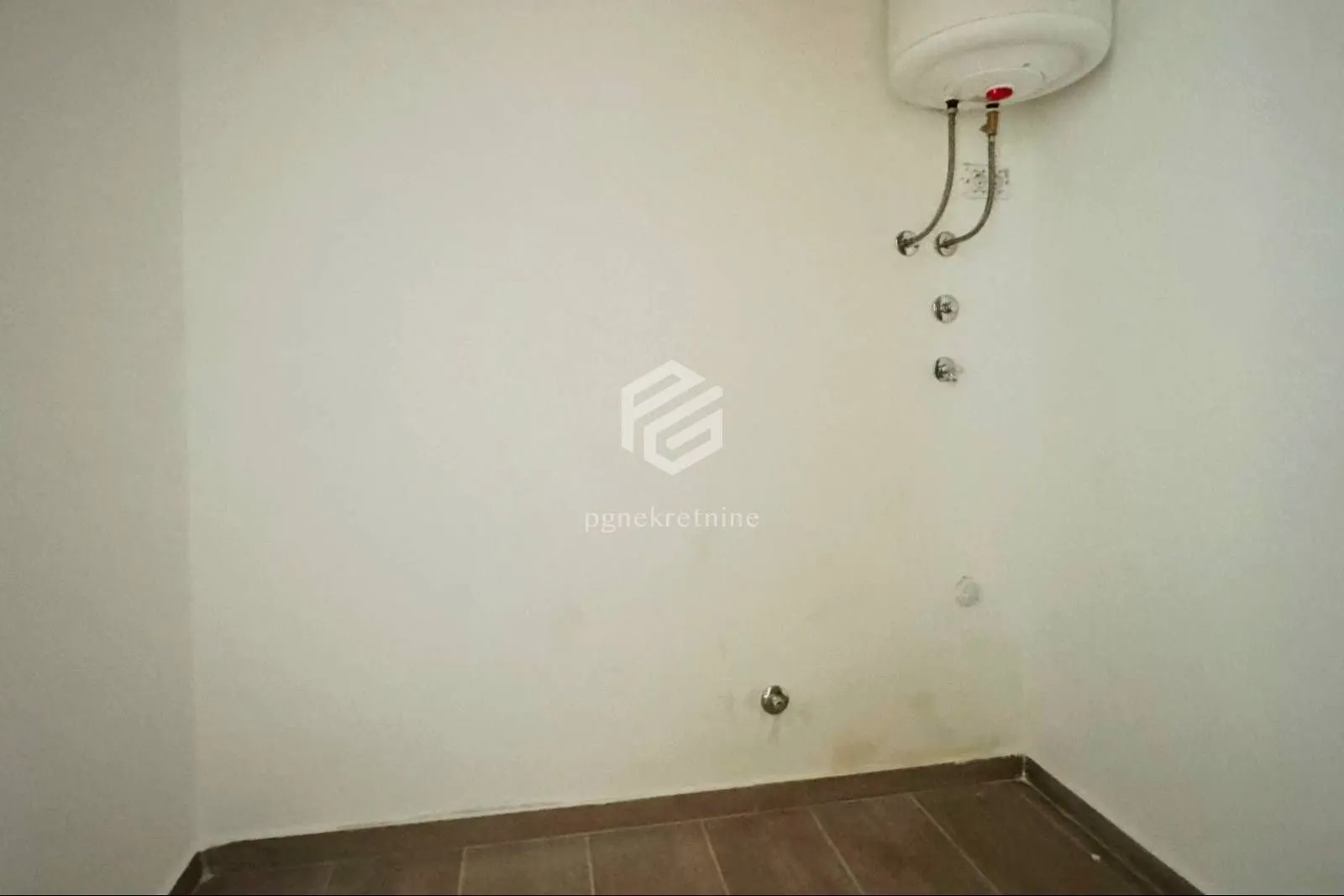 Prodaja, dvosoban stan, 53m², Zabjelo, Podgorica