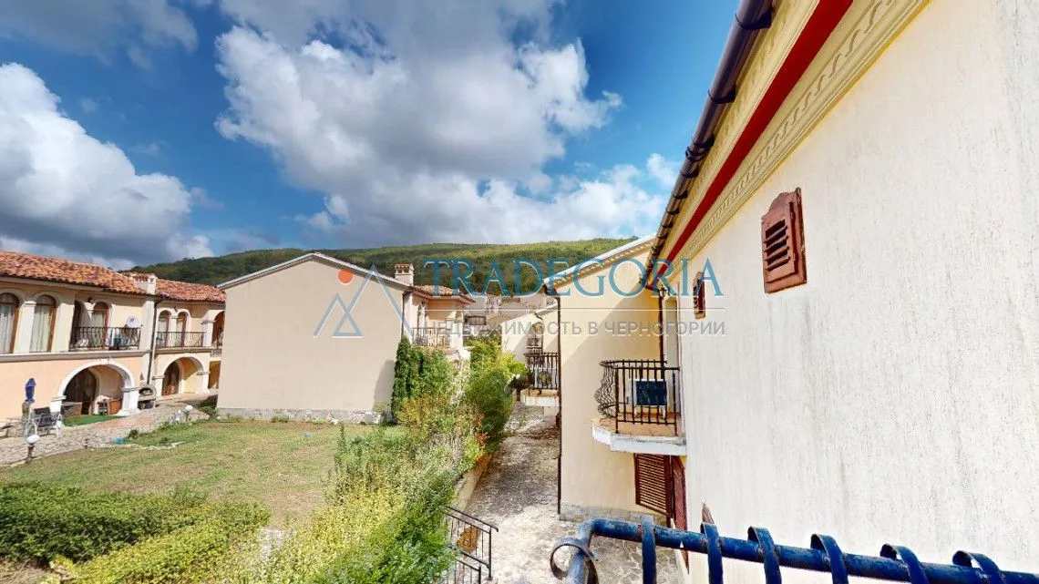 Prodaja, kuća, 217m², Zeleni, Rožaje