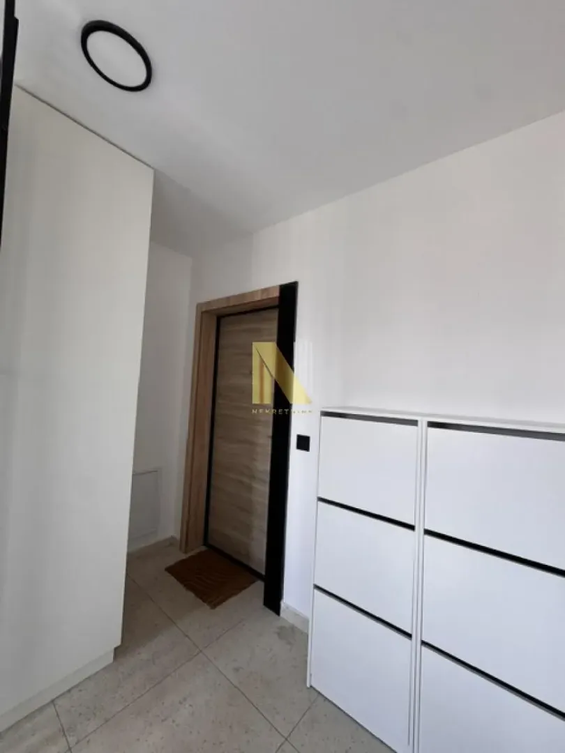 Prodaja, trosoban stan, 87m², Telep, Novi Sad Sve Podlokacije